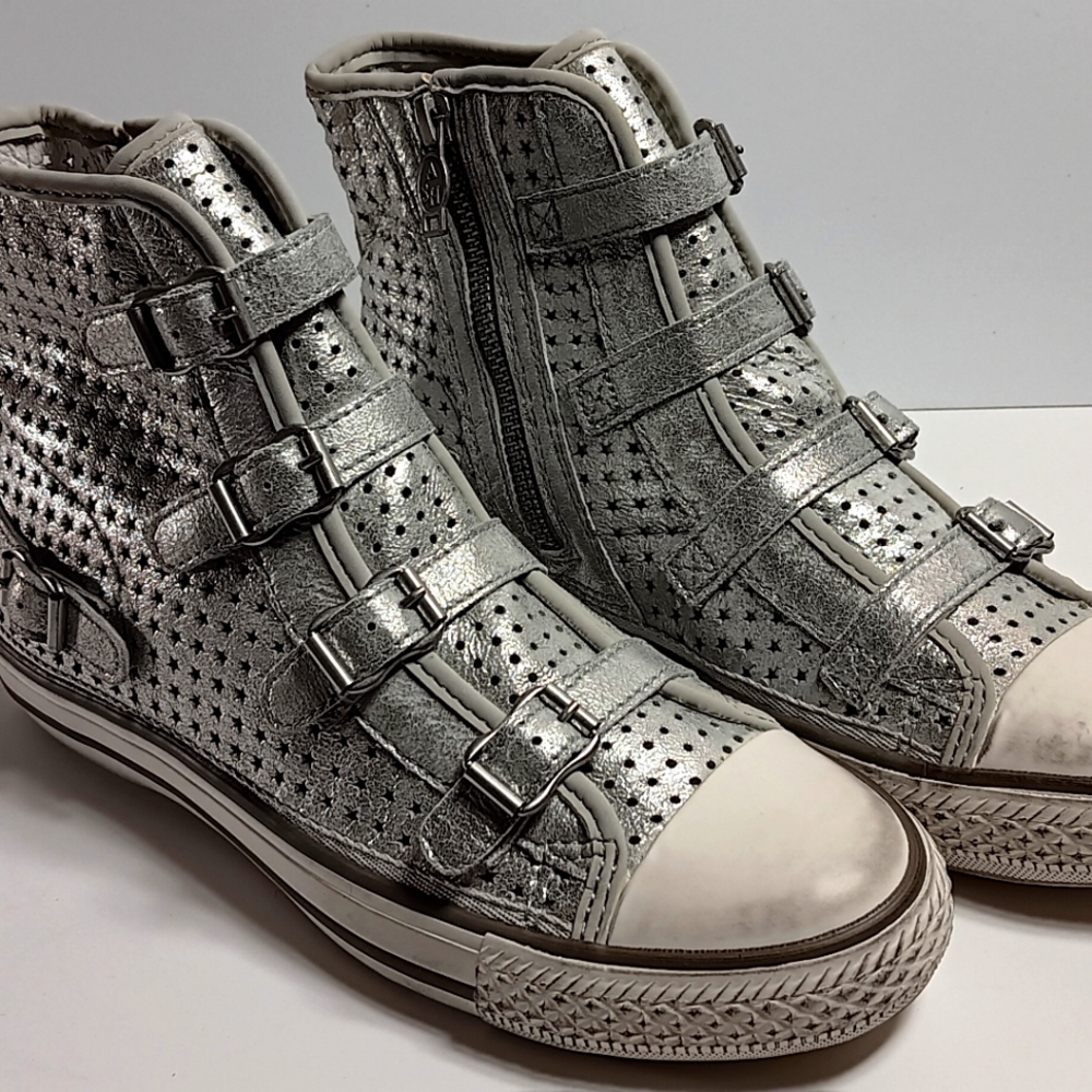Ashitalia Virgin Star Silver/Off White Size 38M
